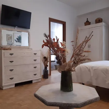 Pensjonat My Place In Werona